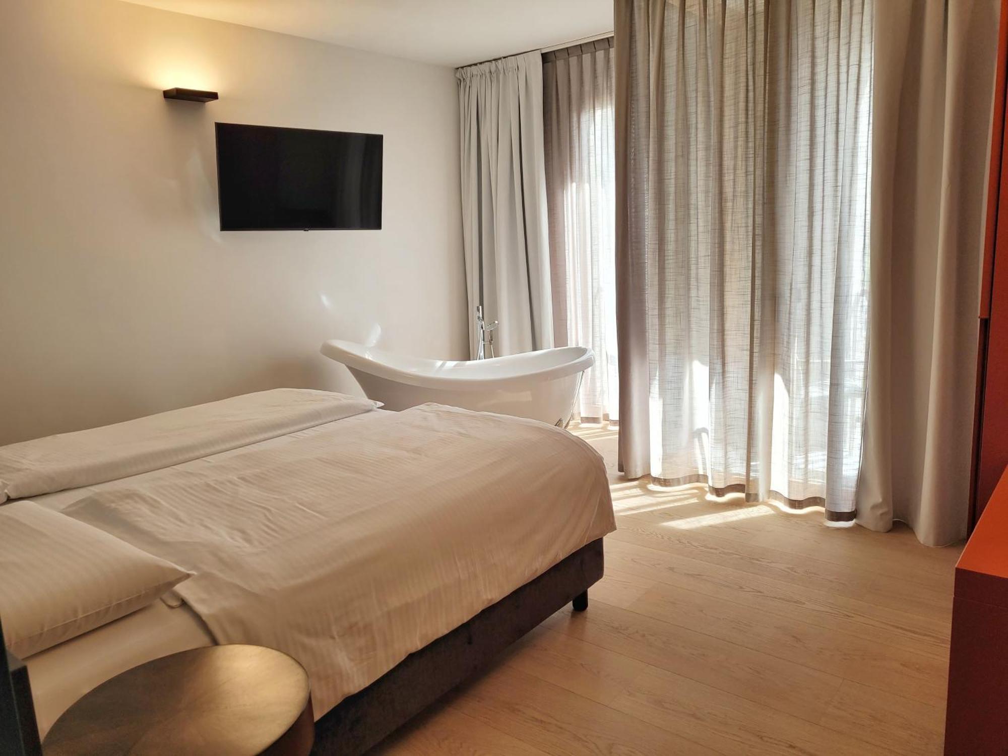 Locanda Restel De Fer Riva del Garda Buitenkant foto