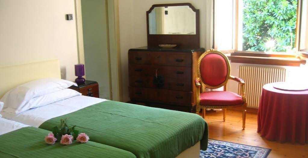Locanda Restel De Fer Riva del Garda Buitenkant foto